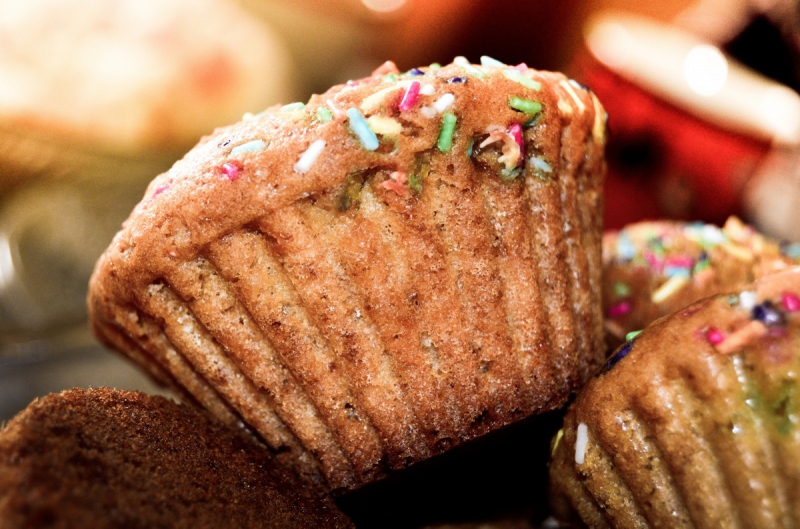 boulangerie-ESCRAGNOLLES-min_bun_sweets_pastries_pastry_shop_cake_cakes_bakery_eating-987781